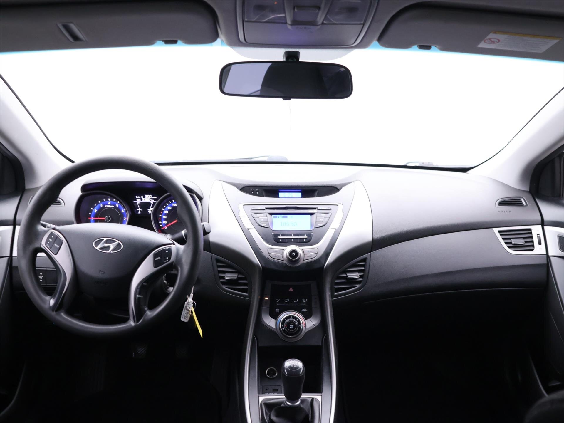 Hyundai Elantra Sedan 1,6 l 97 kw