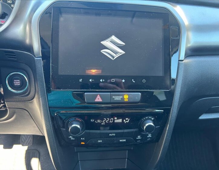 Suzuki Vitara SUV 1,4 l 95 kw