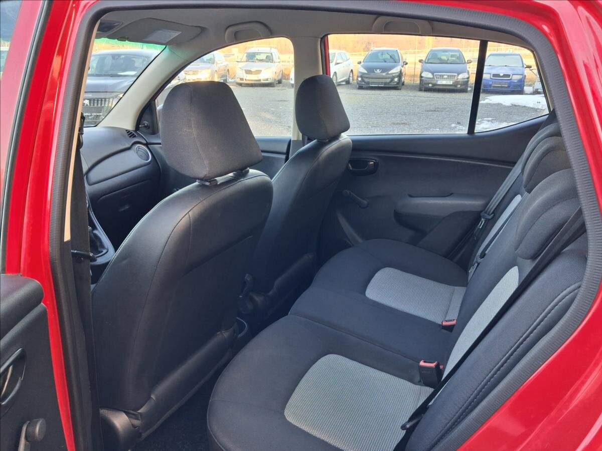 Hyundai i10 Hatchback 1,1 l 48 kw