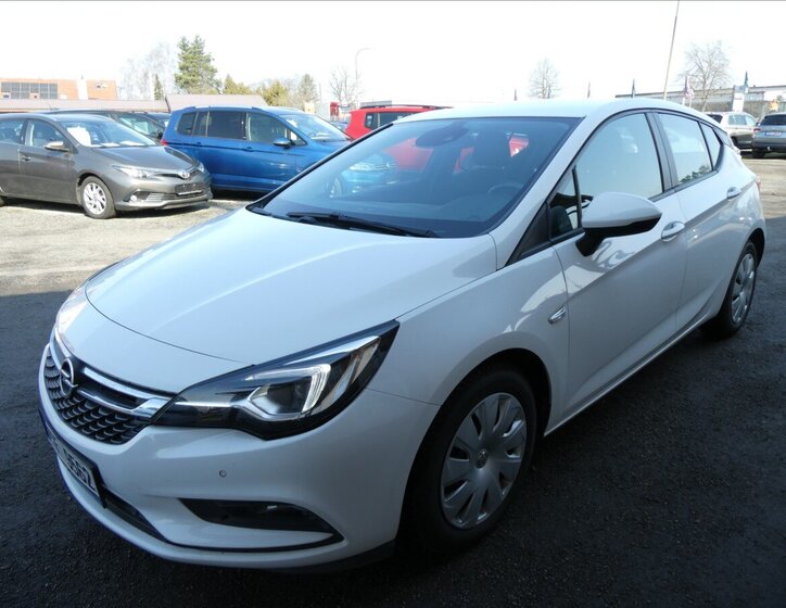 Opel Astra Hatchback 1,6 l 81 kw