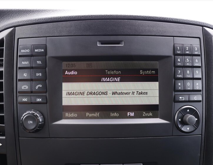 Mercedes-Benz Vito Kombi 2,1 l 100 kw