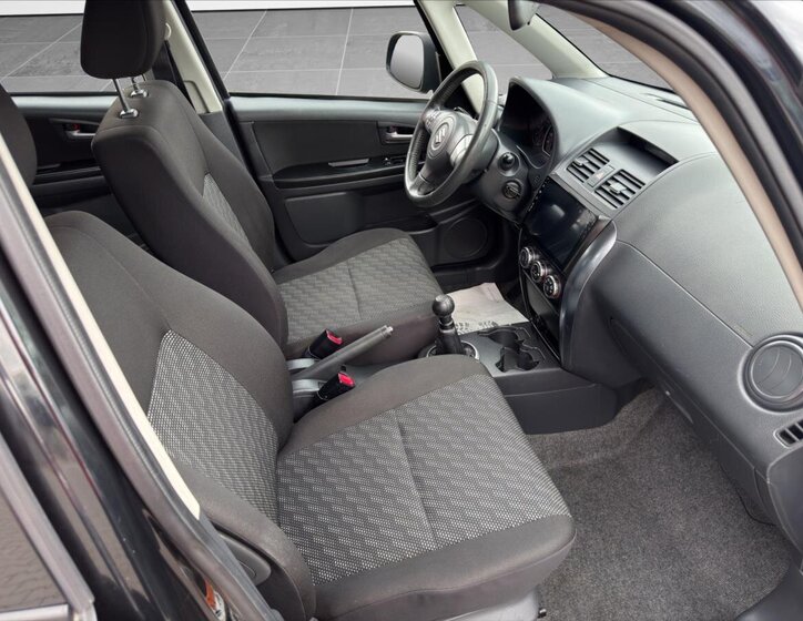 Suzuki SX4 SUV / Terénní 1,6 l 79 kw