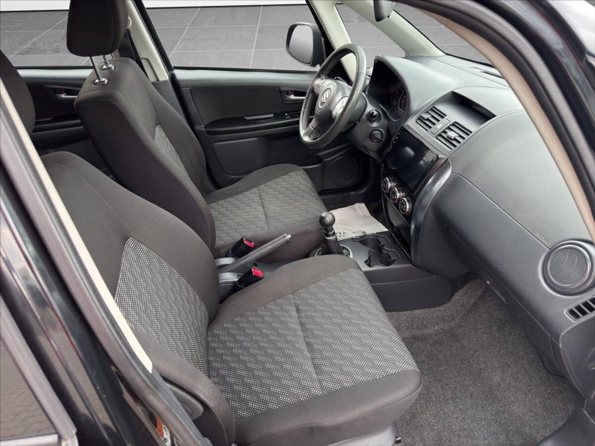 Suzuki SX4 SUV / Terénní 1,6 l 79 kw
