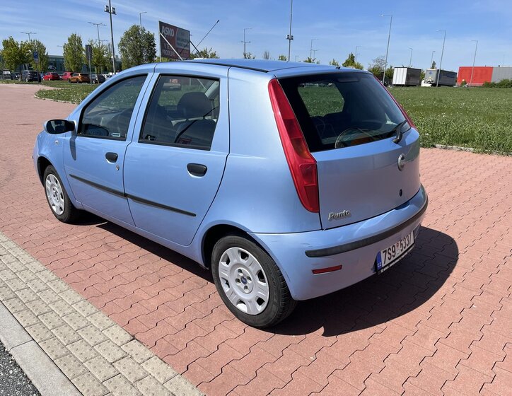 Fiat Punto Hatchback 1,4 l 70 kw