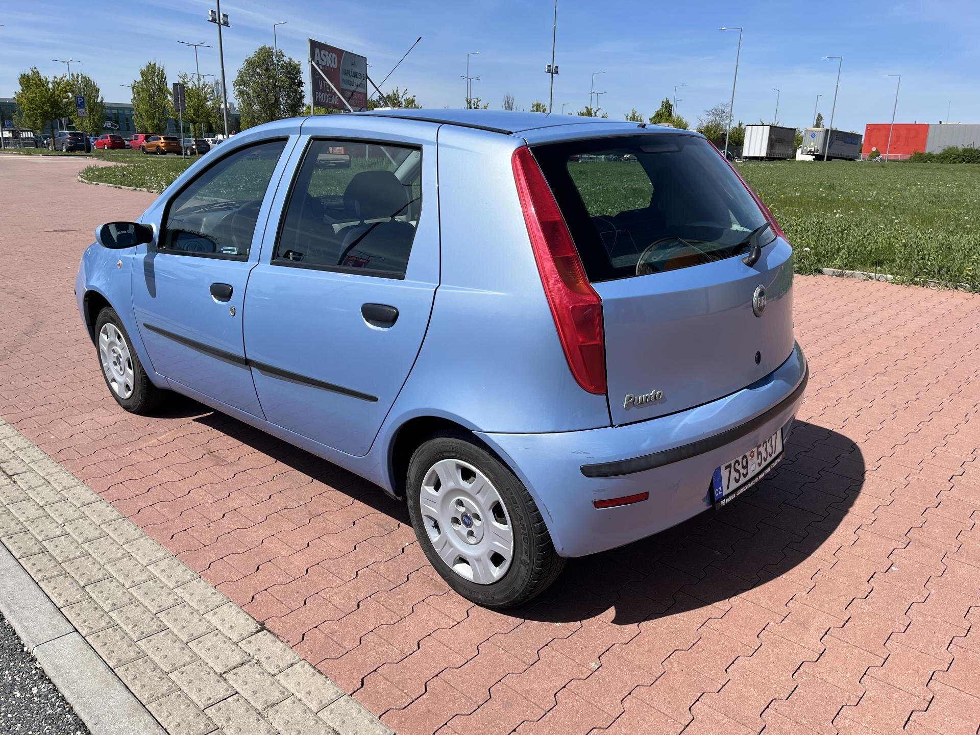 Fiat Punto Hatchback 1,4 l 70 kw