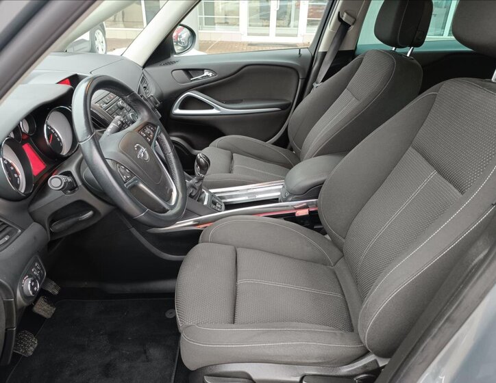 Opel Zafira MPV 1,6 l 125 kw