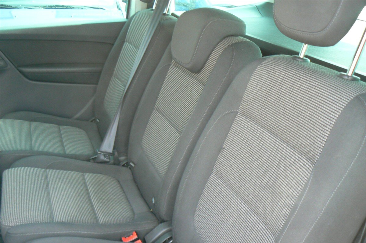 Volkswagen Sharan MPV 2,0 l 103 kw