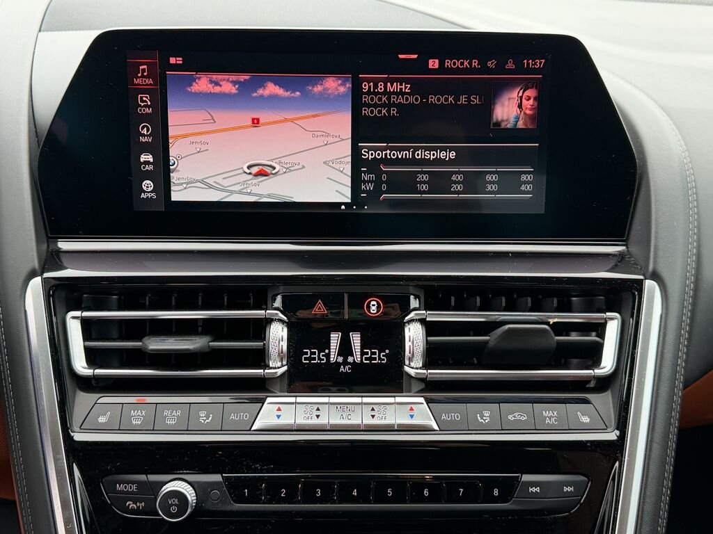 BMW Řada 8 Kupé 4,4 l 390 kw