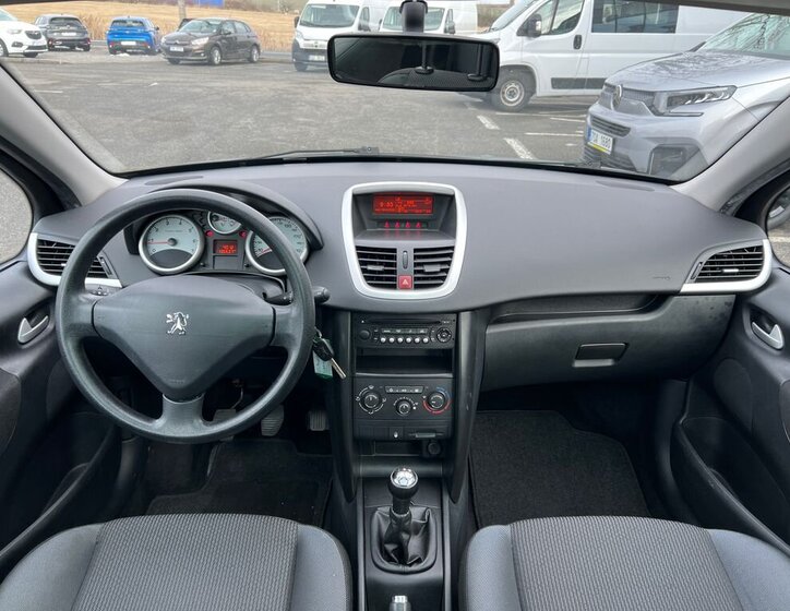Peugeot 207 Kombi 1,4 l 70 kw
