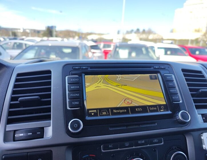 Volkswagen Multivan VAN / Minibus 2,0 l 103 kw