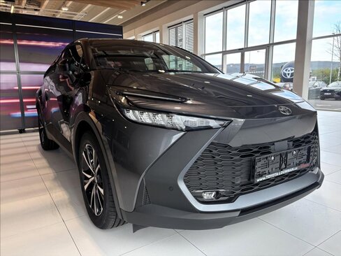 Toyota C-HR SUV 1,8 l 103 kw