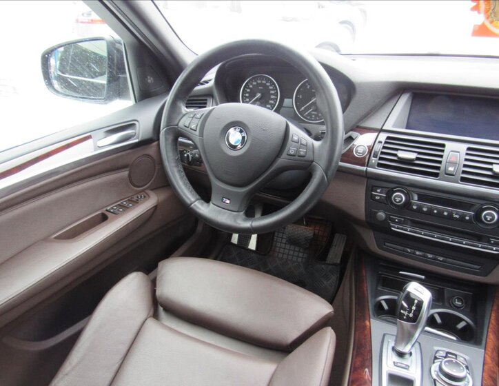 BMW X5 13