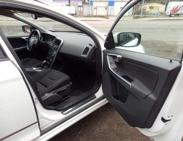 Volvo XC60 7