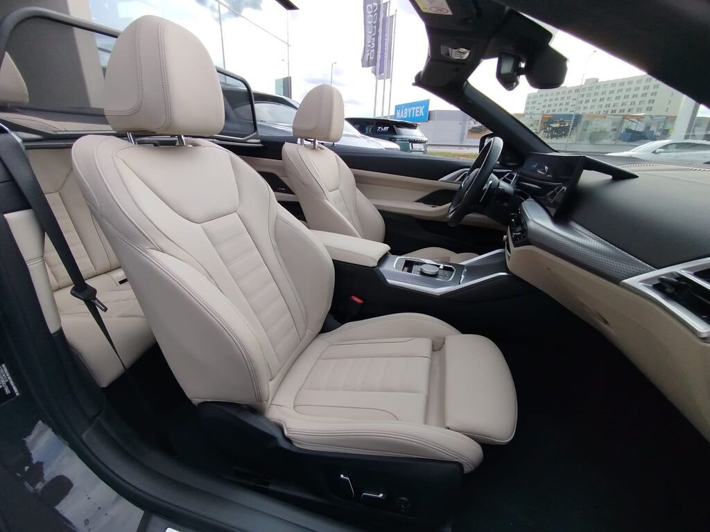 BMW Řada 4 Kabriolet 0,0 275 kw