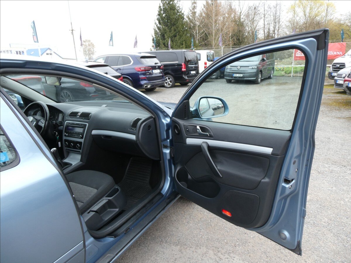 Škoda Octavia Sedan / Limuzína 1,6 l 75 kw