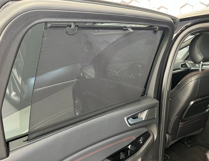 Ford S-MAX MPV 2,5 l 140 kw