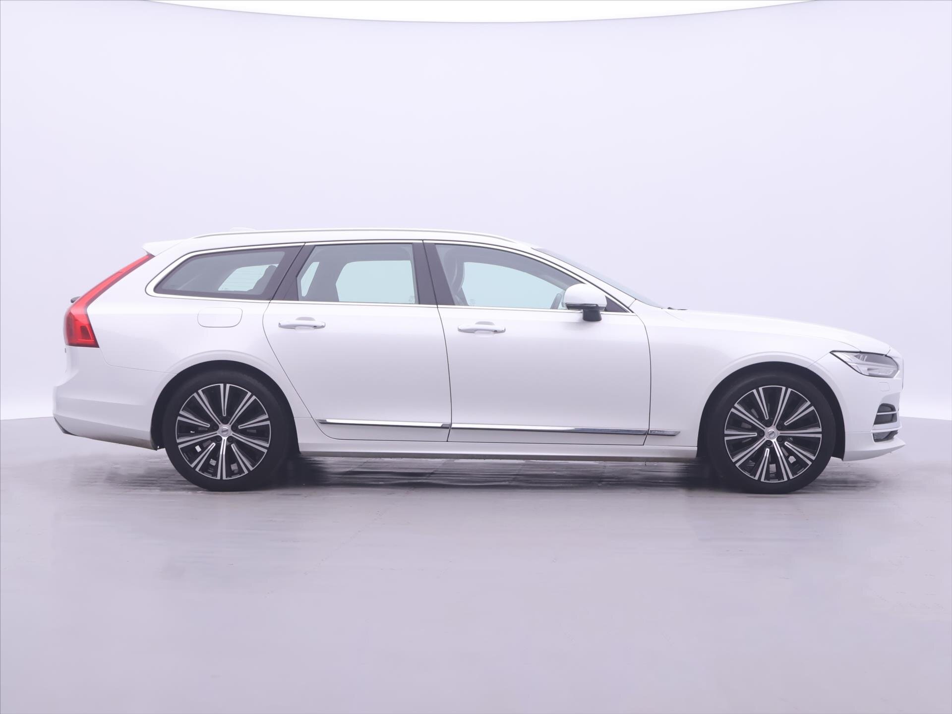 Volvo V90 Kombi 2,0 l 173 kw
