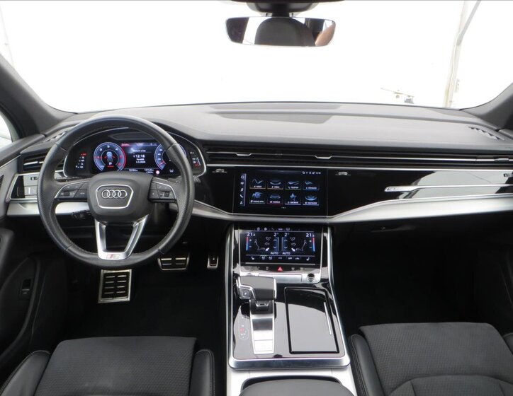 Audi Q7 SUV / Terénní 3,0 l 210 kw