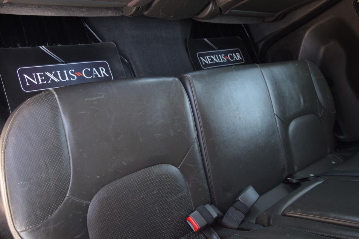 Nissan Navara Pick-up 3,0 l 170 kw