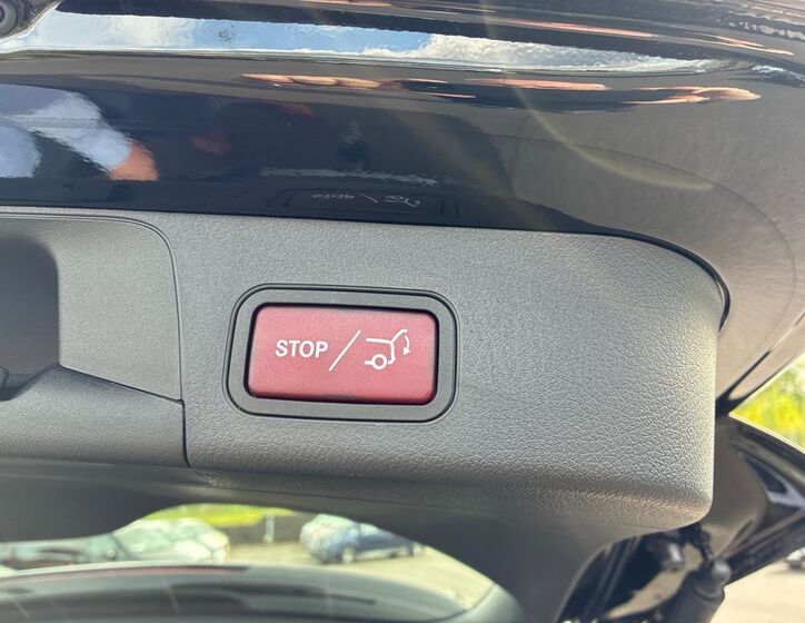 Mercedes-Benz EQB 28