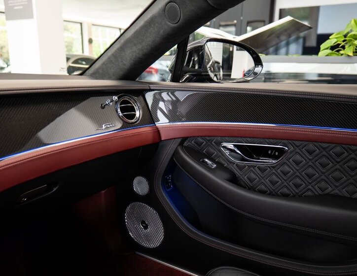 Bentley Continental GT Kupé 6,0 l 485 kw
