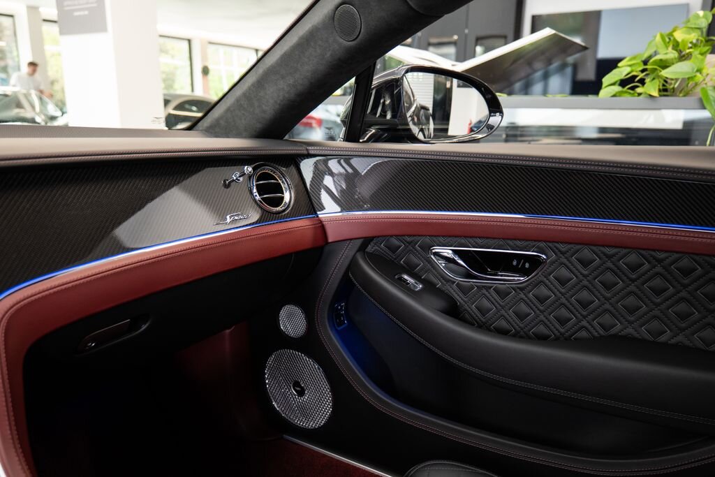 Bentley Continental GT Kupé 6,0 l 485 kw