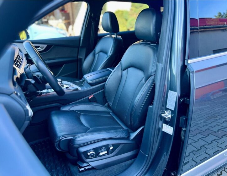 Audi SQ7 SUV / Terénní 4,0 l 320 kw