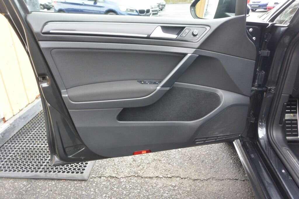 Volkswagen Golf Kombi 2,0 l 135 kw