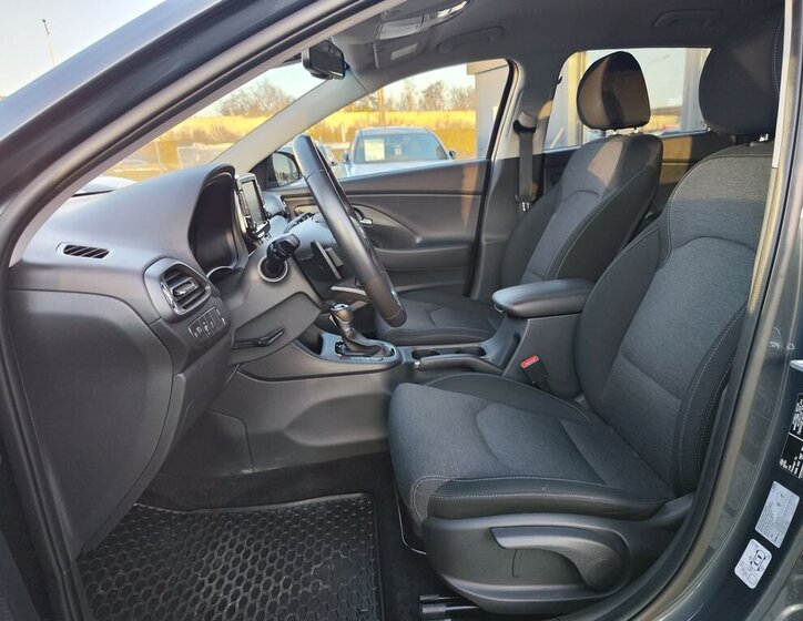 Hyundai i30 Kombi 998,0 88 kw