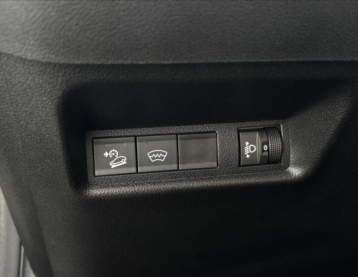 Jeep Avenger SUV / Terénní 1,2 l 74 kw