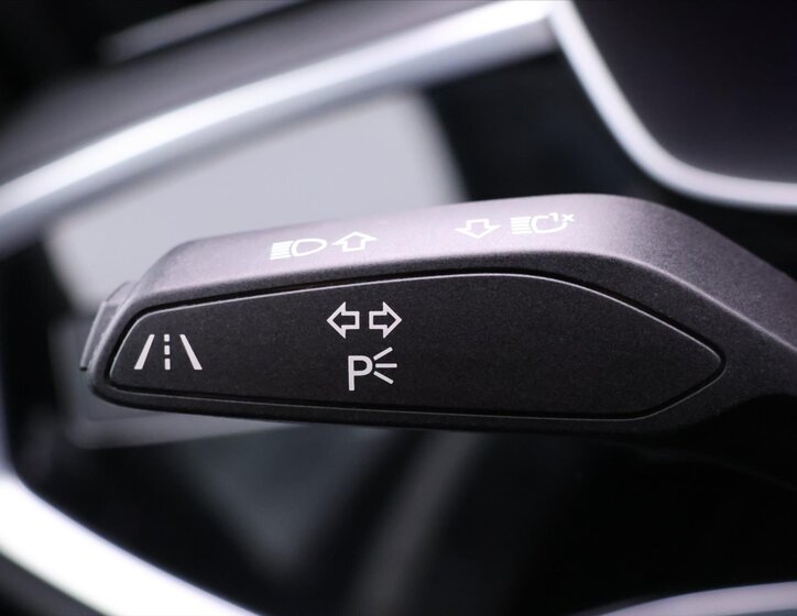 Audi Q3 SUV / Terénní 2,0 l 140 kw