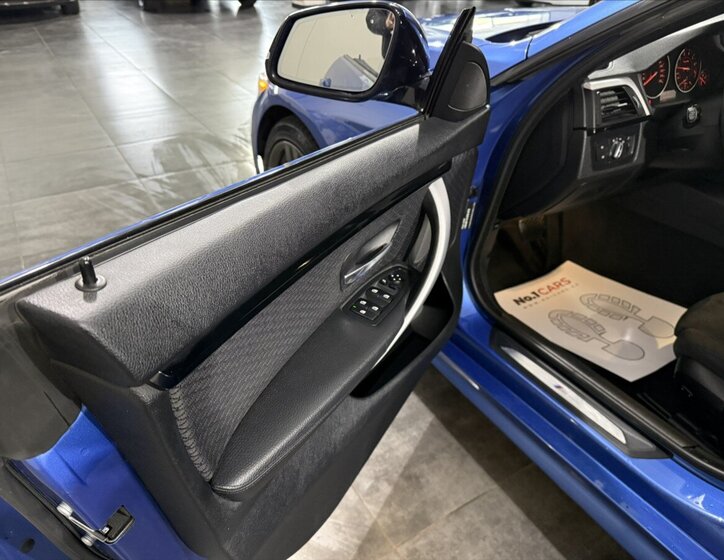 BMW Řada 4 Sedan / Limuzína 2,0 l 135 kw