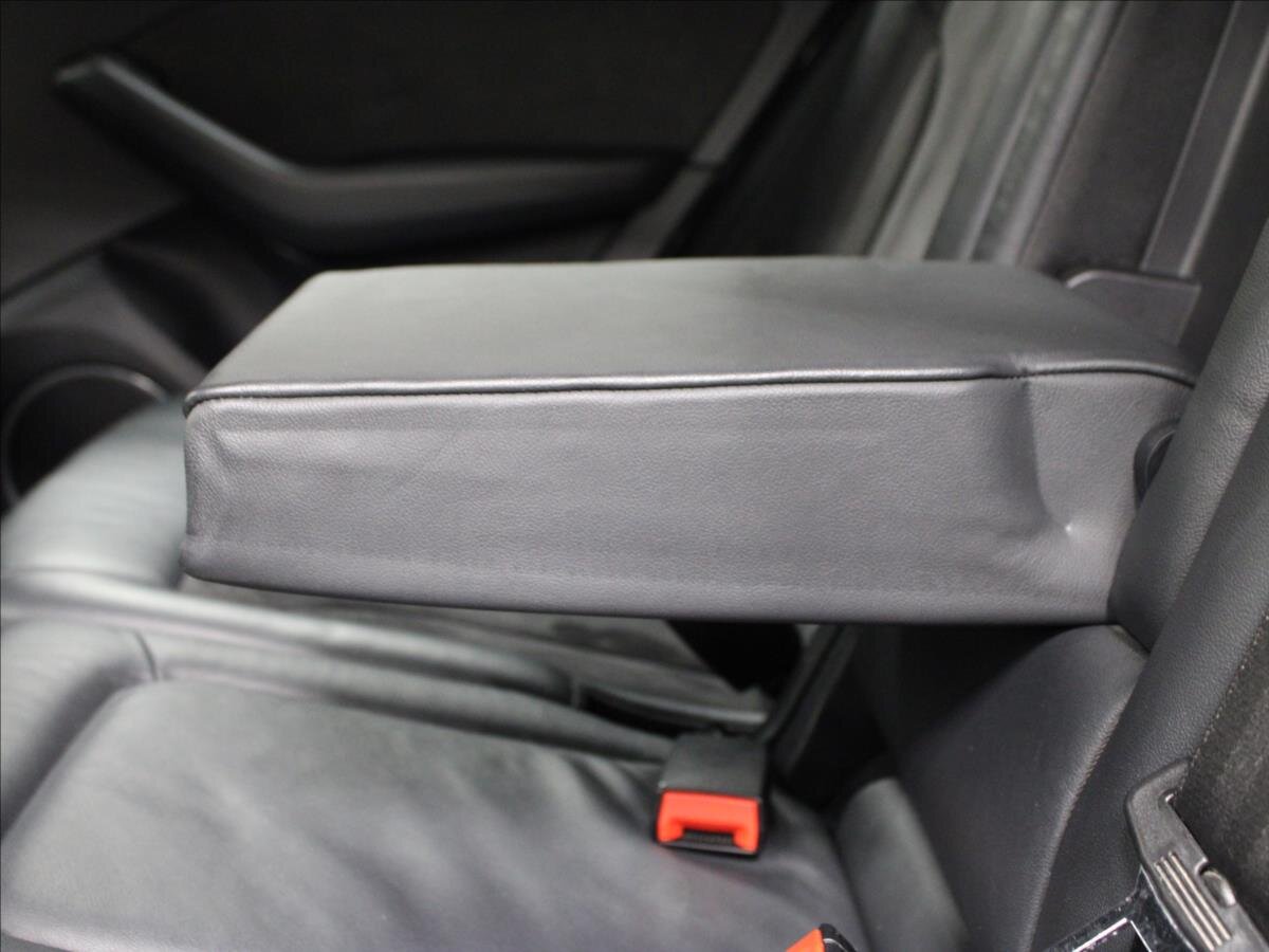 Audi Q5 Kombi 2,0 l 140 kw