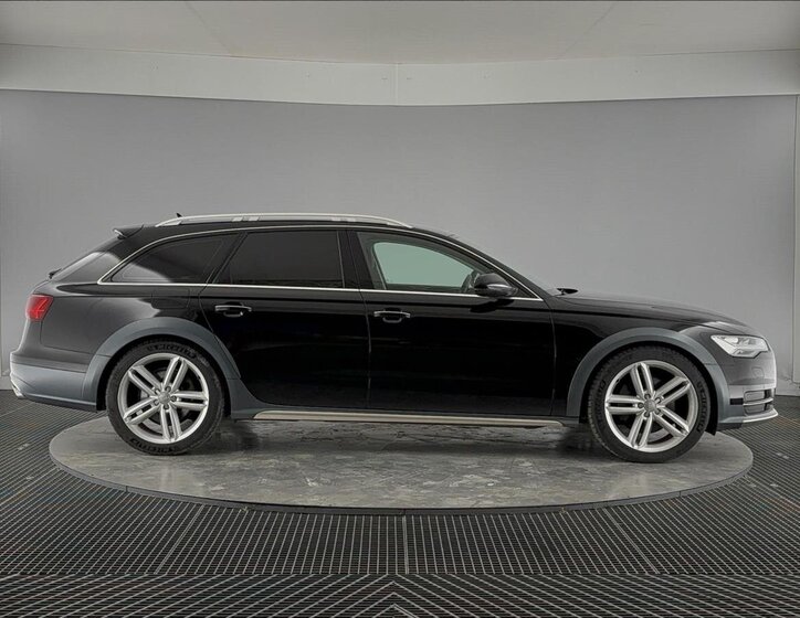 Audi A6 Allroad Kombi 3,0 l 200 kw