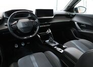 Peugeot 2008 SUV 1,2 l 96 kw