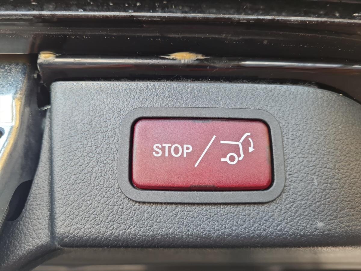 Mercedes-Benz Třídy V MPV 2,0 l 120 kw