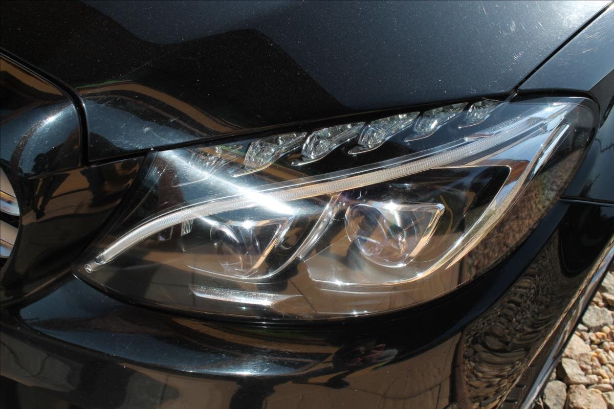 Mercedes-Benz Třídy C Kombi 2,1 l 150 kw