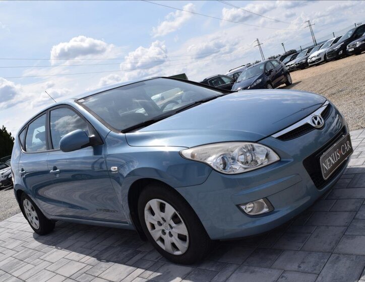 Hyundai i30 Hatchback 1,6 l 66 kw