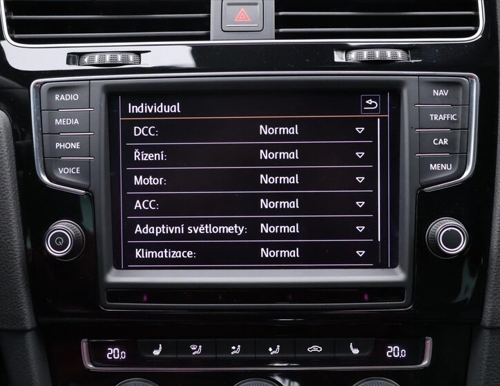 Volkswagen Golf Hatchback 2,0 l 221 kw