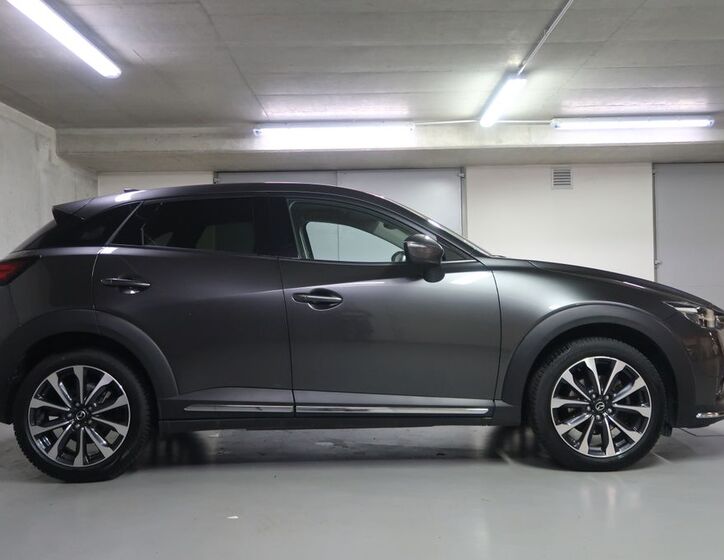 Mazda CX-3 4