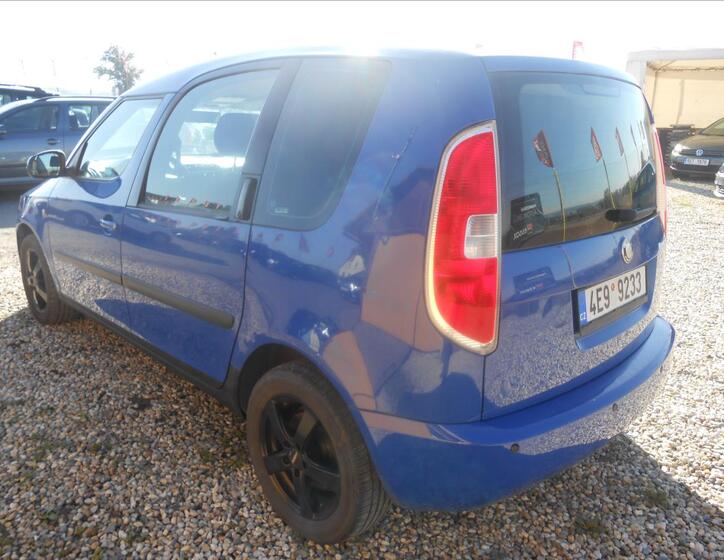 Škoda Roomster 8