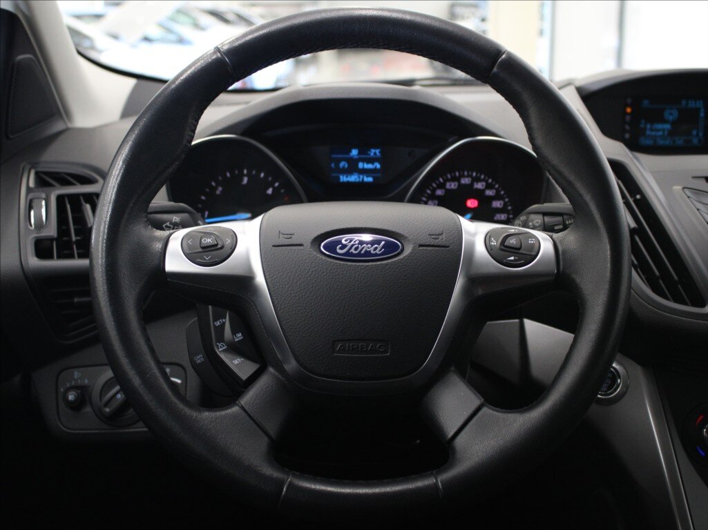 Ford Kuga SUV / Terénní 2,0 l 110 kw