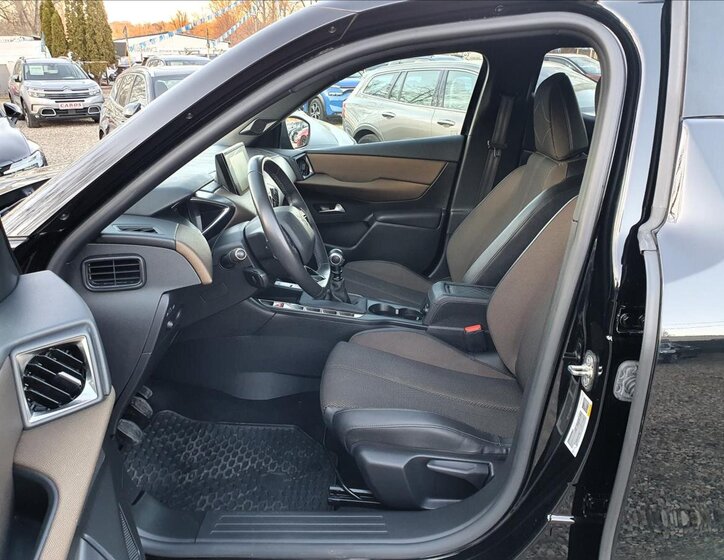 DS Automobiles DS3 Crossback SUV 1,5 l 75 kw