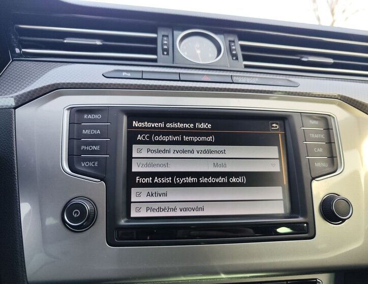 Volkswagen Passat Kombi 2,0 l 176 kw