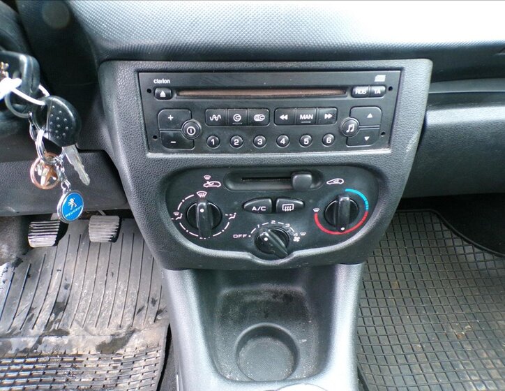 Peugeot 206 Hatchback 1,4 l 55 kw