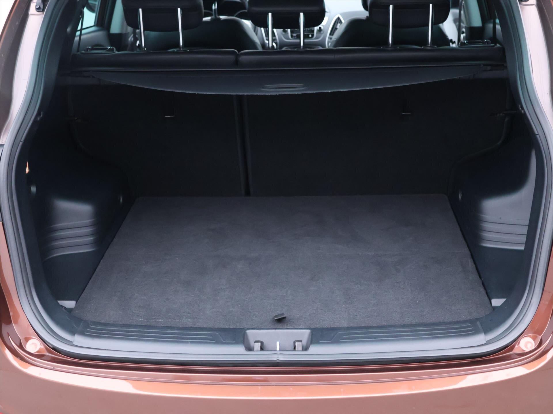 Hyundai ix35 SUV / Terénní 1,6 l 99 kw