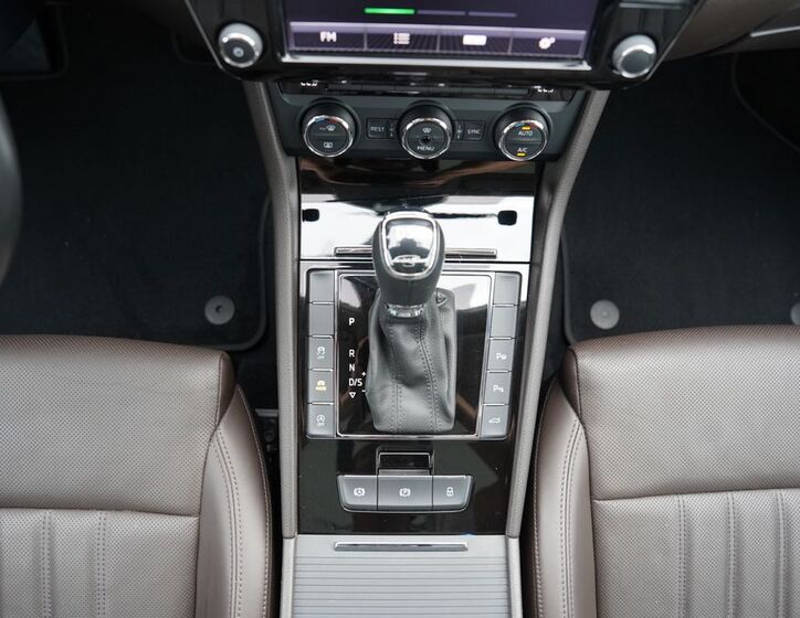 Škoda Superb Kombi 2,0 l 140 kw