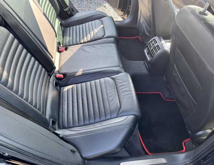 Volkswagen Passat Kombi 2,0 l 176 kw