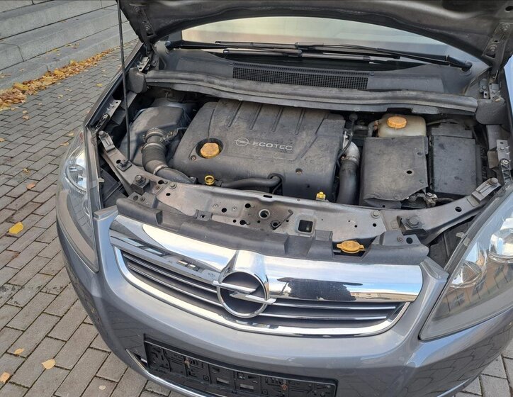 Opel Zafira MPV 1,9 l 88 kw