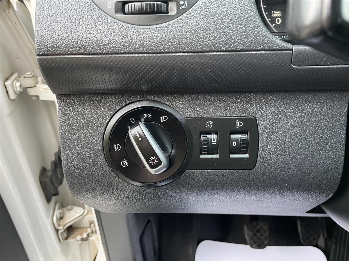 Volkswagen Caddy Skříň 2,0 l 81 kw